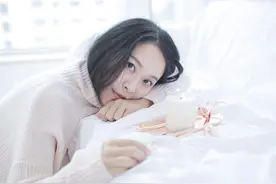小说：第一次见面的晚上，再次爱上她图片