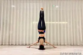 王子文展现超强瑜伽功底 身体柔软惊呆众人图片