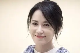 拍电影亏四千万，50岁还未婚，俞飞鸿太惨？白富美的快乐你不懂图片