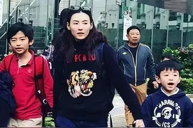 张柏芝儿子“开挂”成长，跳级上初中：从小接受科学教育，很重要图片