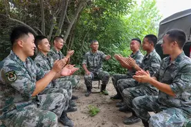 第71集团军“朱德警卫团”四级军士长刘小建：带兵之道，要在得心！图片