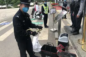 民警提醒：春暖花开蛇出没 遇到请勿擅自捕捉图片