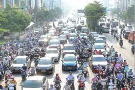 130万工人逃离，越南鼓励返乡工人回城复工！越官员：非常困难图片