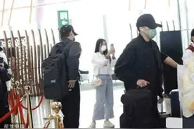 刘恺威，魏大勋机场偶遇，这至少五级吃瓜选手才懂的梗图片
