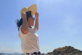 泪洒蜈支洲岛图片