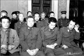 1945年，苏联远东军事法庭上受审的日本战犯图片