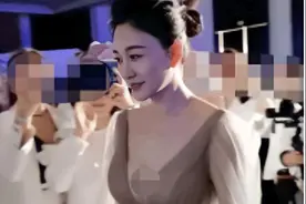 44岁李小冉生图曝光，冷白皮抢镜，网友：这身材让我吞口水图片