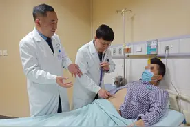 外地出差吃火锅竟引发重症胰腺炎 患者：多远我都想赶回西安诊治图片