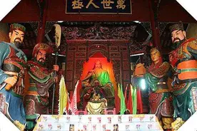 供奉18位名将其中有12位是中国人，越南武庙为何如此设置？图片
