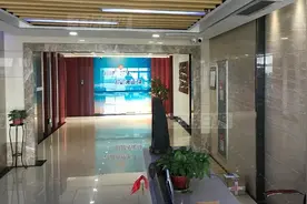 姐弟俩拿全部家当买理财，如今两人都患病，900多万本息要不回图片