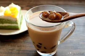 自制珍珠奶茶，原料简单成本低，好做又好喝，再也不用排队买了图片