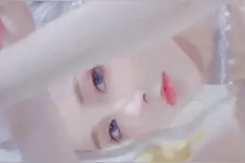壁纸：性感萝莉全屏壁纸图片