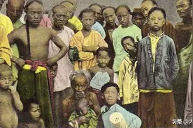 光绪庚子年，京城一书生目睹满城怪象，便知清兵与义和团势必大败图片