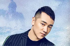 春晚这首歌火了，新大石大这两所211院校：我在可可托海等你图片
