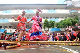 竹竿舞成为广西“三月三”标配活动图片