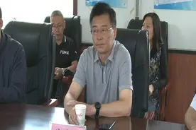 胡博一行在石楼县气象局开展“送清凉”慰问活动图片
