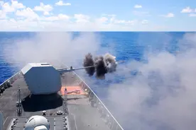 1门高射速大口径的现代化舰炮，可以顶2到3个陆军炮兵营图片