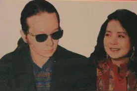 邓丽君：都说不靠谱的法国小男友害死了她，两人如何相处了5年？图片