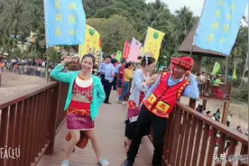 我村的姑娘好客靓丽！来吗？图片
