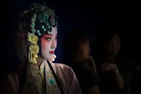 线上展览 |《传曲人》韩承峰昆曲专题纪实摄影展图片