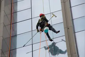 高空作业不系安全绳，南昌一男子摔伤残！看看法院怎么判图片