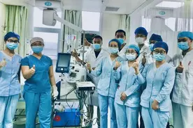 医生妙手再创生命奇迹：年轻女孩心脏停跳3天后复跳图片