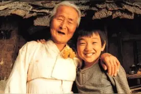 一路走好！94岁金乙粉离世，一生只拍一部戏，最年长入围新人奖图片