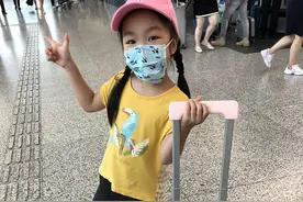 屌丝家庭六天五晚三亚游图片