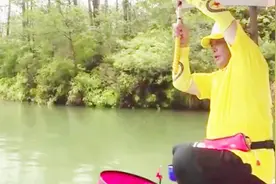 钓鱼大师李喜湖库先钓底后打浮，又钓底再打浮最后上鱼堪称经典