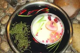 老四川正宗的清油火锅制作秘方介绍图片