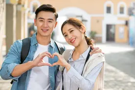 女友拒绝求婚说：我想多玩几年！5年后想结婚了男友却说：不急图片