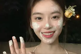 女生都在模仿的“茶艺风”，真的很廉价图片