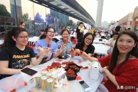 常住人口破千万，十年新增300万人口，长沙为何受年轻人喜欢？图片