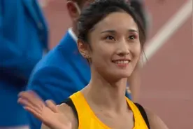 全运会第一女神！10000米选手颜值太高了，开局碾压引热议图片