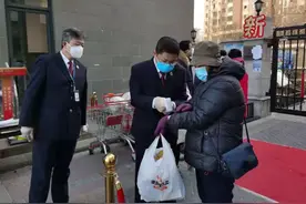 【一分战疫在行动】图片故事：“我们的第一身份是共产党员”图片