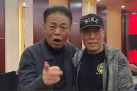 倪大红罕现身，60岁状态比金鹰节好太多！演技被夸赞本人直害羞图片