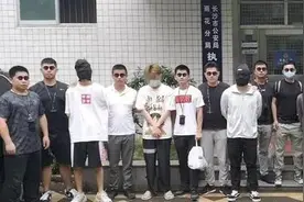 13岁女学生遭网络霸凌，被要求高价删帖！背后有一团伙图片