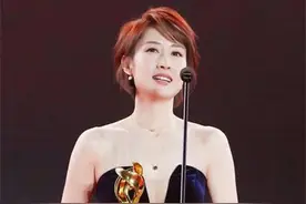 刘敏涛贡献出精彩的表情包以后，牵扯出了她之前演过的“聂小倩”图片