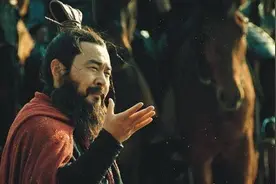 曹操究竟是袅雄还是奸雄？鲁迅第一个平反，毛主席一语道破玄机图片