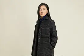 终于找到属于60岁普通人的秋冬打扮，基础深色系不浮夸，优雅实穿图片