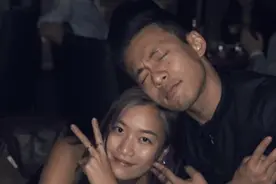 霍家三少霍启仁和女友好事将近，三兄弟年龄最小，感情经历最丰富图片