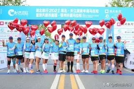 超燃画面合集！鄂马精彩瞬间都在这里→图片