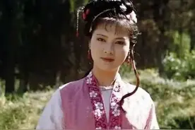 解读袭人踩着别人的上位之路，和她那永不满足的膨胀之心图片