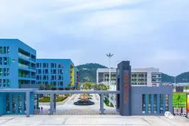 延安新区江苏中学管乐班横空出世，据说全市唯一！图片