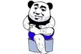 开口跪！猛男苦练萝莉音，骗走游戏宅50万！图片