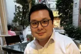 恭喜！香港著名富商之子宣布奉子成婚，妻子将在下月将迎来预产期图片