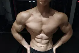 从140斤普通路人到160斤肌肉男完美蜕变，我到底做了什么？图片