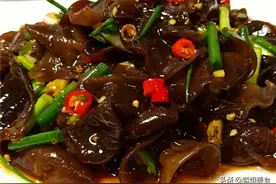 木耳吃了几十年，最爱这个做法，爽口又弹牙，比吃肉还过瘾，学学图片