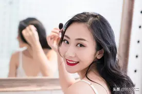两性交往，女人最爱听的三种“谎言”图片