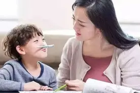 “不盯着就不学”孩子缺乏自觉的背后，多半是父母管错了方向图片